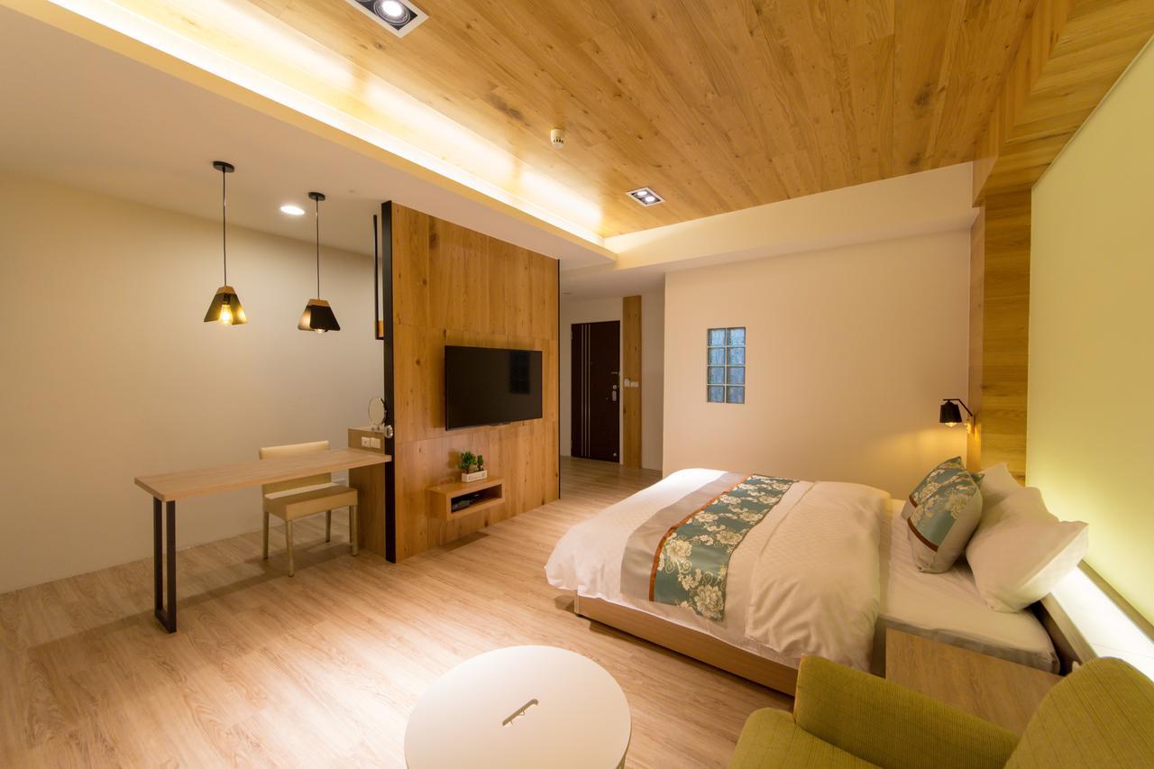 An Ping Shisan Hostel Tainan Exterior foto